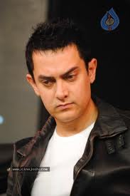 टीवी की दुनिया में ‘सत्यमेव जयते’ के साथ आगाज किया आमिर खान ने।